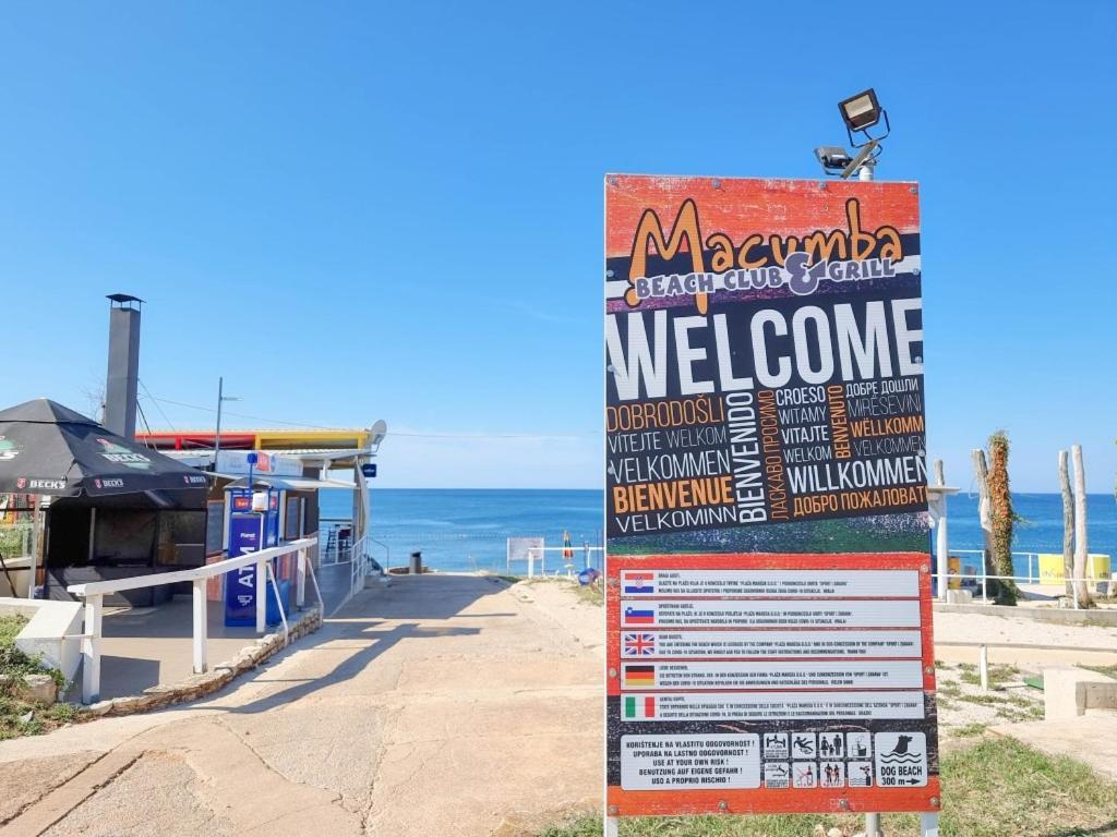 Silos Mare Apartment Новиград Екстериор снимка