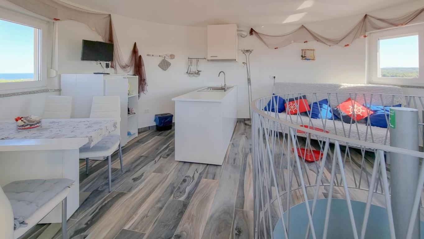 Silos Mare Apartment Новиград Екстериор снимка